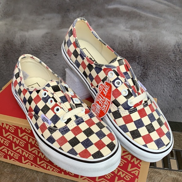 Vans Shoes - VANS AUTHENTIC WASHED Drsbls/Chili Pepper WMNS